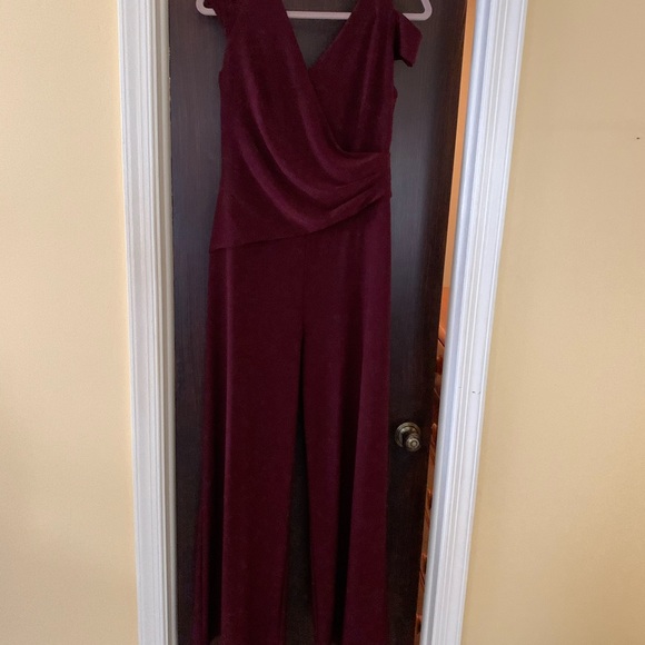 Lauren Ralph Lauren Jumpsuit Burgundy Sz 12 - Picture 10 of 11